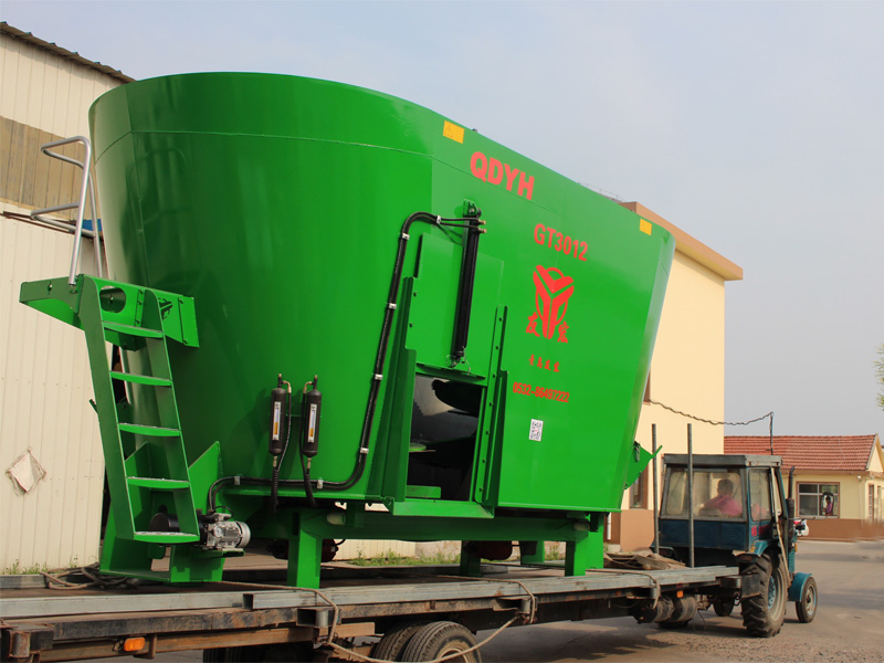 固定式TMR飼料攪拌機(jī)30方