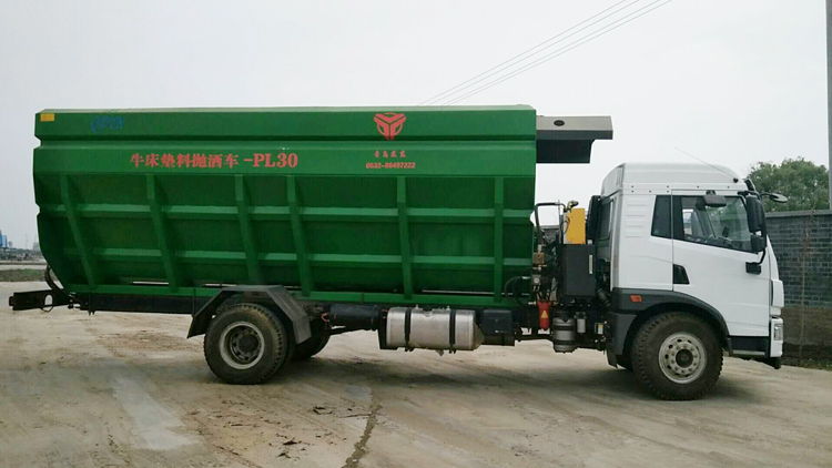 30方臥床墊料拋撒車(chē)